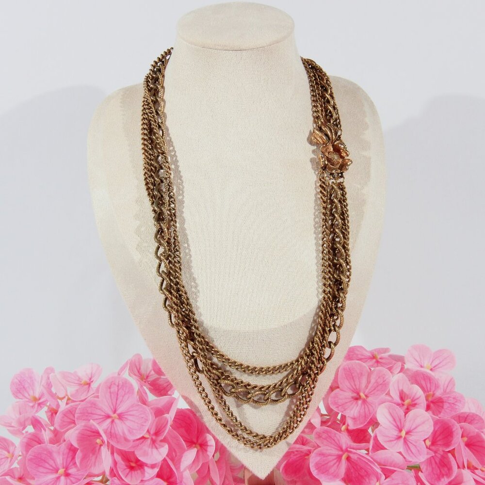 Vintage Gold Tone Necklace with a Flower Clasp